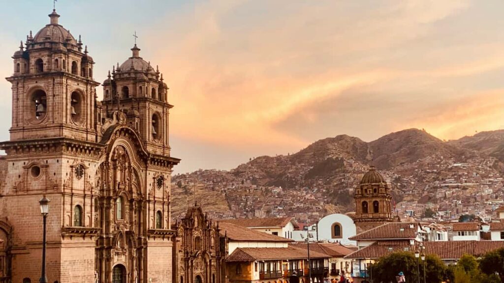 Guia practica para marcas argentinas: como localizar y colaborar con creadores de Montenegro en LinkedIn y aumentar visibilidad local e internacional.