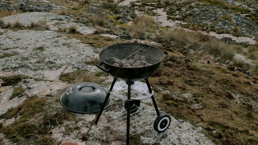 Guia practica para creadores en Argentina que quieren contactar marcas de Laos en Etsy, gestionar envios internacionales y hacer un unboxing/review profesional de PR packages.