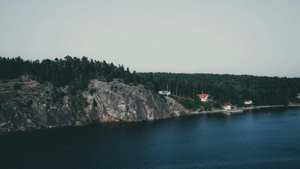 Estrategia practica para anunciantes argentinos: como identificar, contactar y colaborar con creadores de Telegram en Emiratos Arabes Unidos para potenciar destinos turisticos.