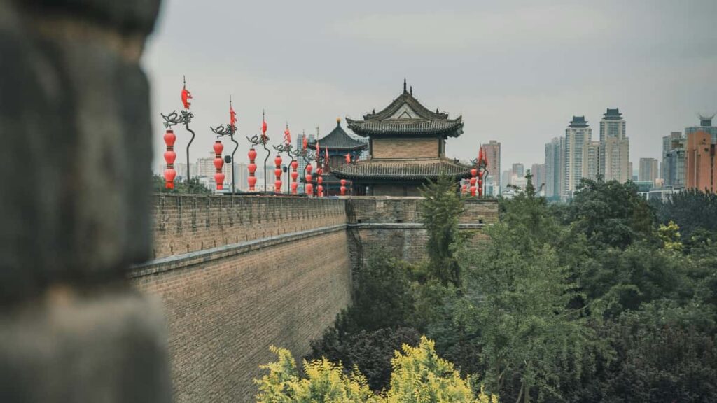 Estrategia practica para marcas argentinas: donde y como localizar creadores tailandeses en Threads que conviertan en descargas de tu app, con tacticas operativas y ejemplos reales.