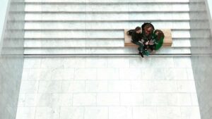 Guia practica para creadoras y creadores argentinos que quieren colaborar con marcas del Libano via Zalo: estrategia, plantillas, riesgos y ejemplos reales del mercado regional.